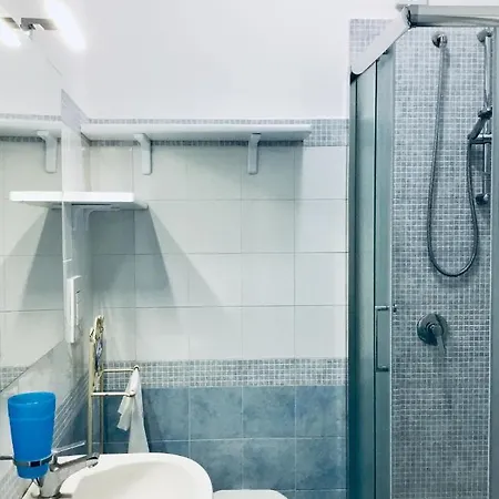 Casa Eleonora לינה וארוחת בוקר *