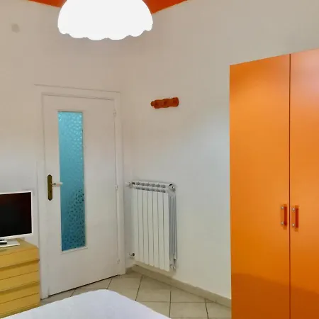 לינה וארוחת בוקר Casa Eleonora סורנטו